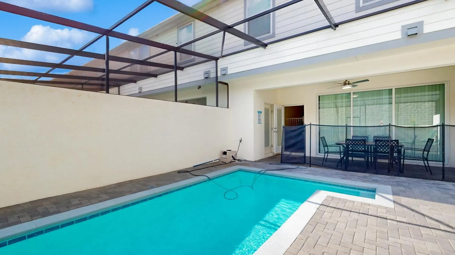 בית נופש דבנפורט Windsor Island Resort 237